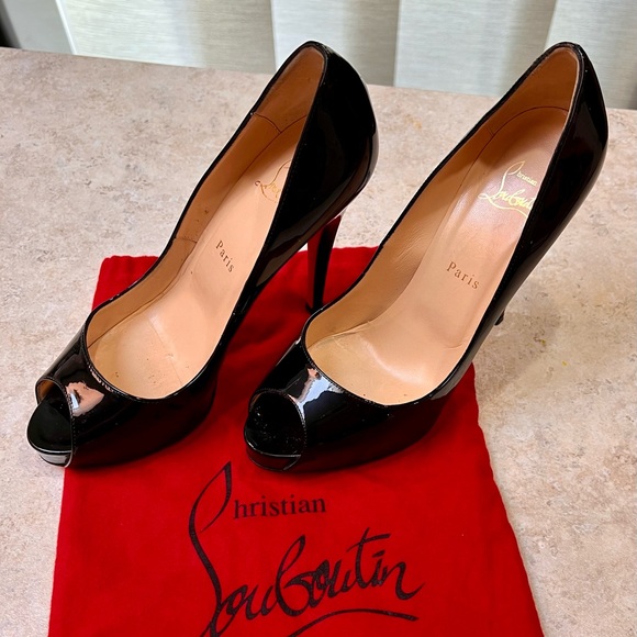 Christian Louboutin Very Prive’ heels. - Picture 3 of 6